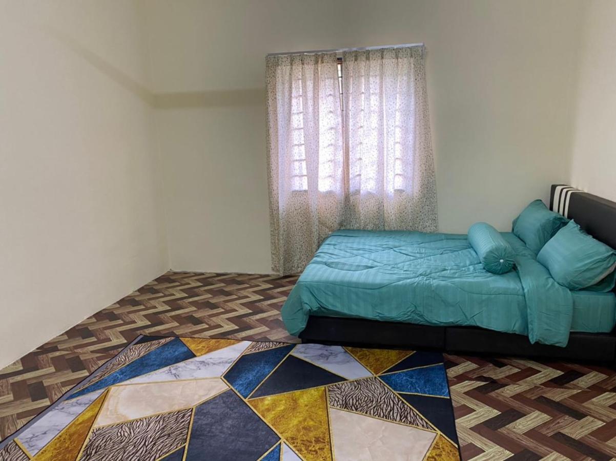 Homestay Sri Jasmine Kajang Exterior foto